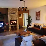 Ferienhaus Madelaine Ranch, Nouvelle Piscine 2025