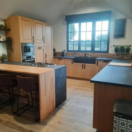 Holiday home Madelaine Ranch, Nouvelle Piscine 2025 Le Gast
