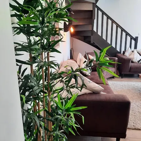 Madelaine Ranch, Nouvelle Piscine 2025 בית נופש