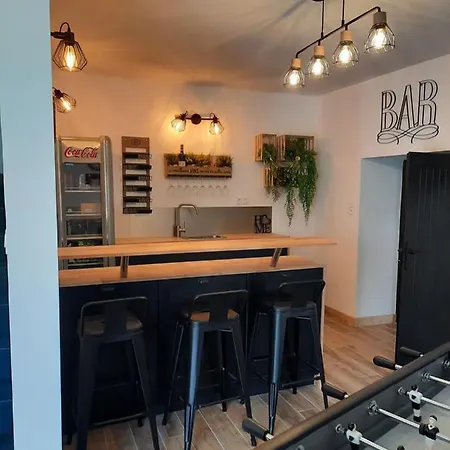 בית נופש Madelaine Ranch, Nouvelle Piscine 2025 Le Gast