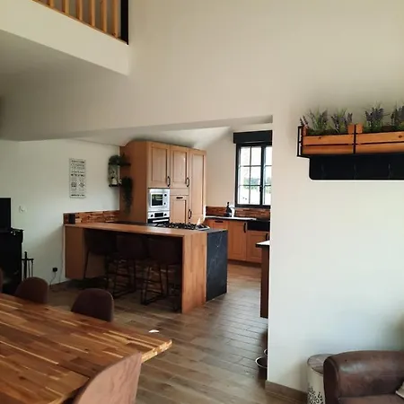 בית נופש Madelaine Ranch, Nouvelle Piscine 2025