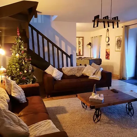 Madelaine Ranch, Nouvelle Piscine 2025 בית נופש Le Gast