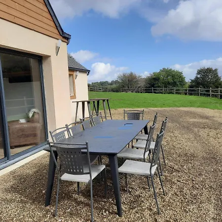 Feriehus Madelaine Ranch, Nouvelle Piscine 2025 Le Gast