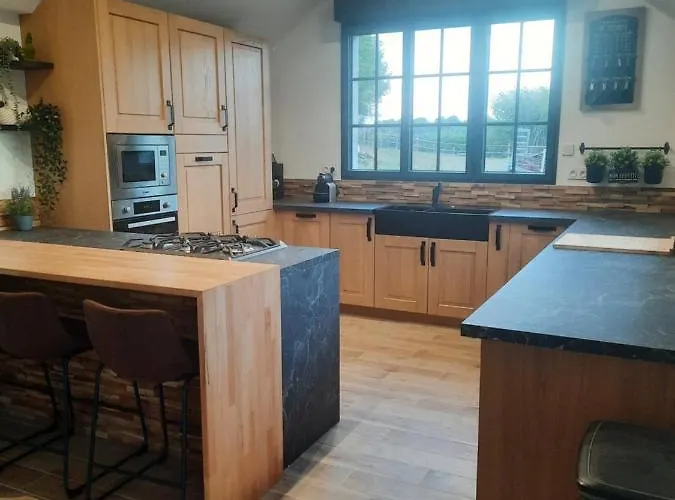 Tatil Evi Madelaine Ranch, Nouvelle Piscine 2025 Le Gast